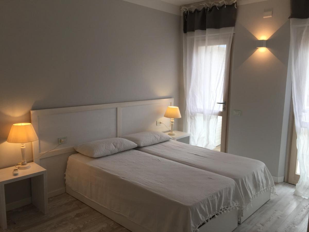 La Sciumara Resort Palau Eksteriør bilde